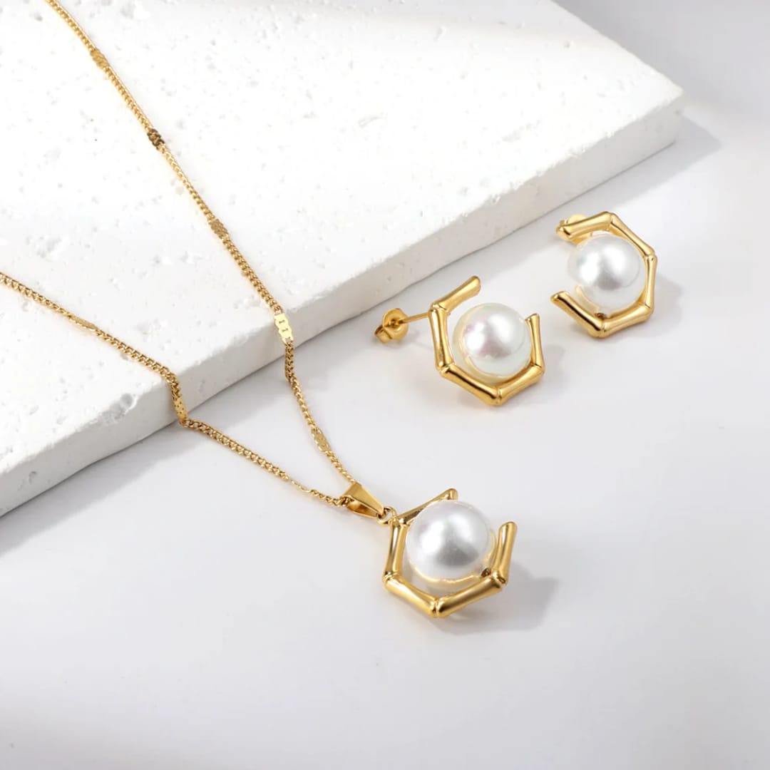 Mother of Pearl Earrings