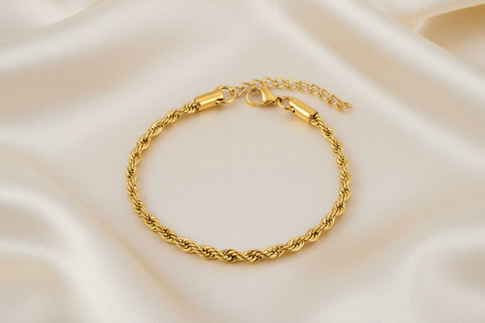 Thea Twisted Bracelet