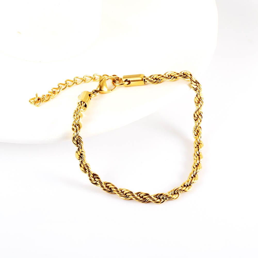 Thea Twisted Bracelet