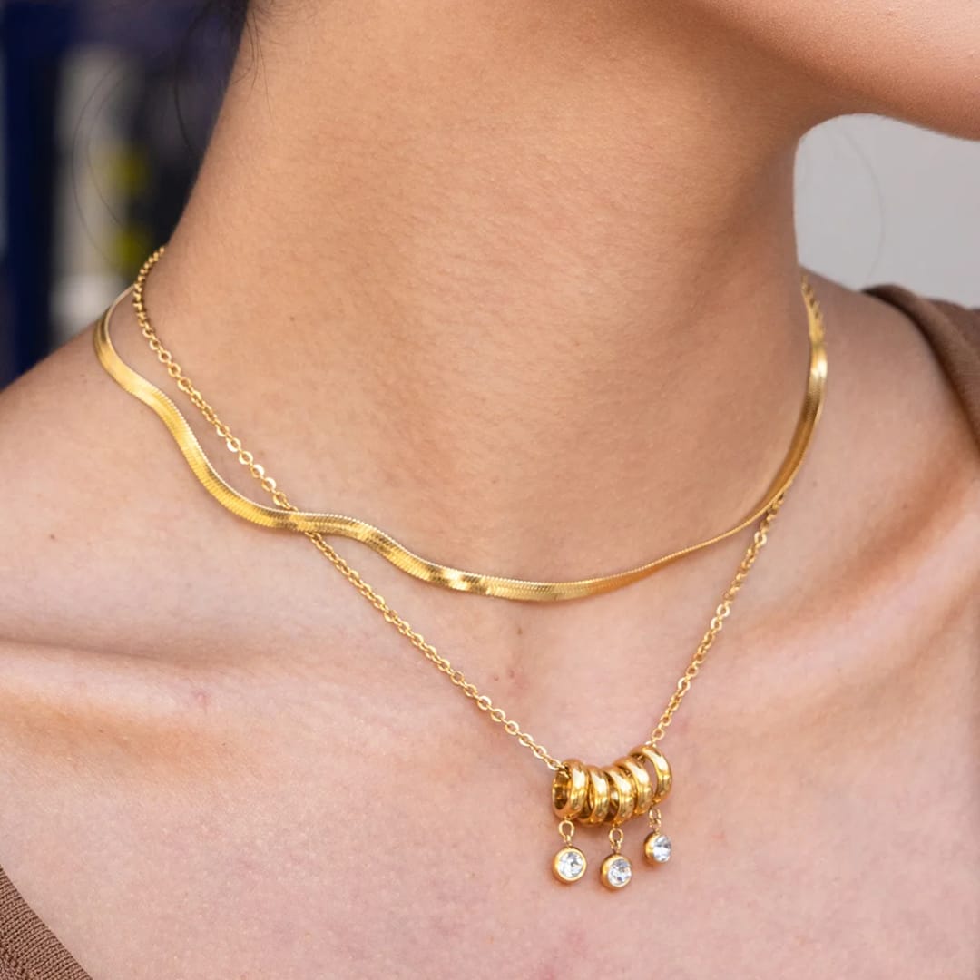 Elara Crystal Necklace